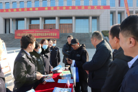 济源示范区公安局开展12.4宪法宣传活动